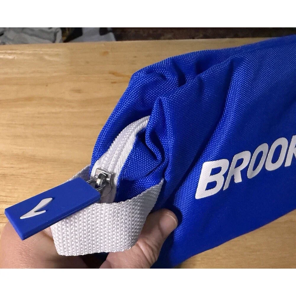 Brooks Small Bag From Berkshire Hathaway Meeting New Other